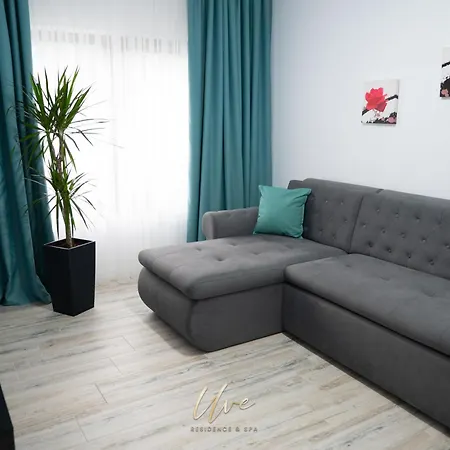 Apartment Uve & *